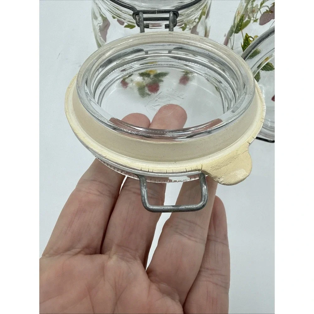 Set Of 2 Arc France Strawberry Blossom Glass Canisters 1960s 1.0 Liter & 3/4 L